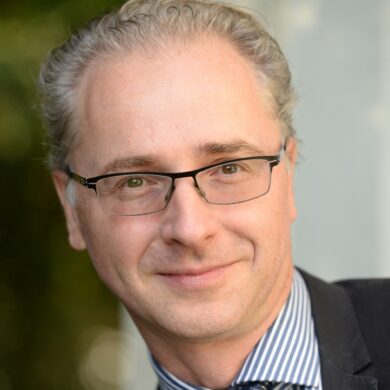 KOLLOQUIUM mit Prof. Dr. Arndt Sinn: Die heutige „Organisierte Kriminalität“