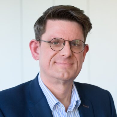 AFTER WORK mit Meik Bruns, Präs. d. NRW-Lehrerverbands: Schule im Kreuzfeuer: Bildung unter veränderten gesellschaftlichen Bedingungen.